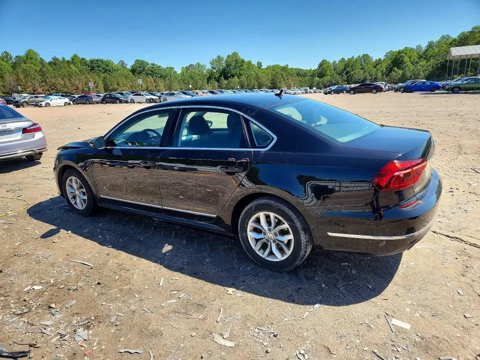 2017 VOLKSWAGEN PASSAT S  