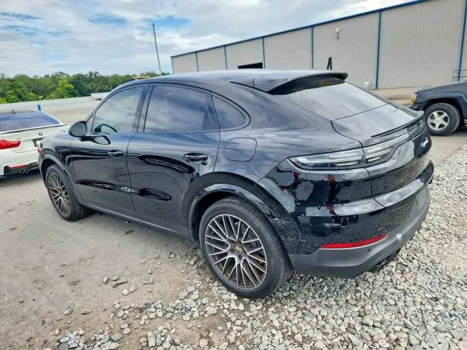 2021 PORSCHE CAYENNE E HYBRID COUPE  