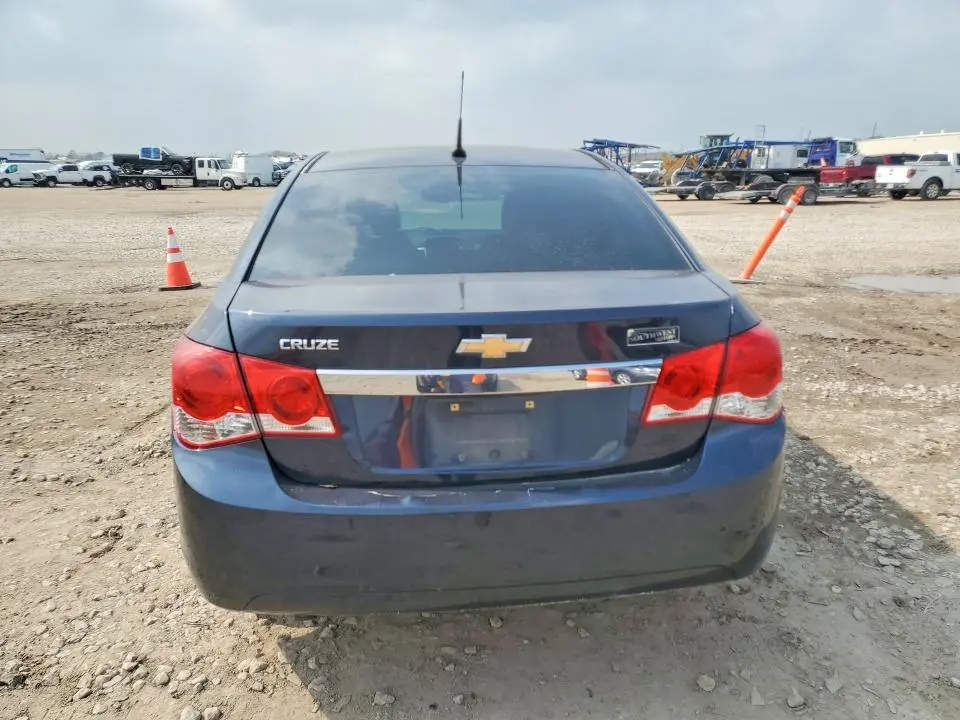 2014 CHEVROLET CRUZE LS  