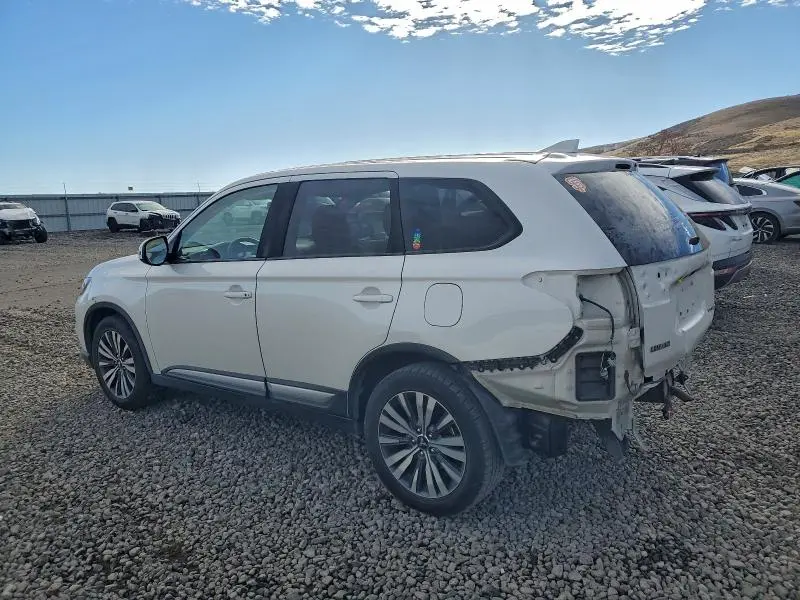 2019 MITSUBISHI OUTLANDER SE  