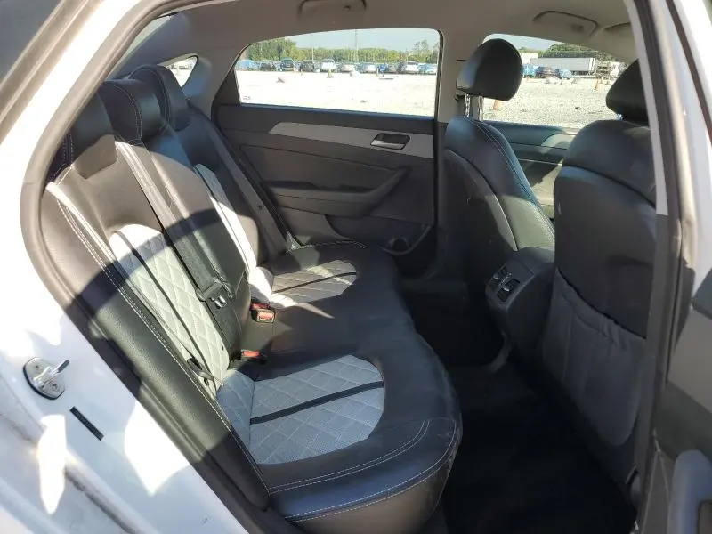 2018 HYUNDAI SONATA SPORT  