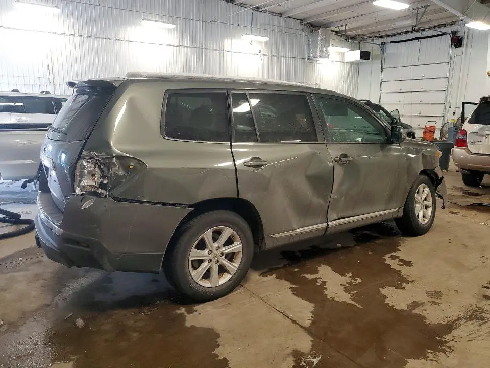 2011 TOYOTA HIGHLANDER BASE  