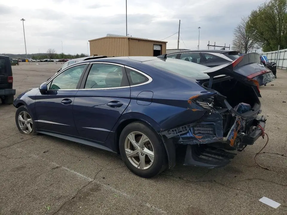 2021 HYUNDAI SONATA SE  