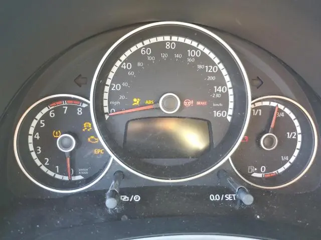 2015 VOLKSWAGEN BEETLE 1.8T  