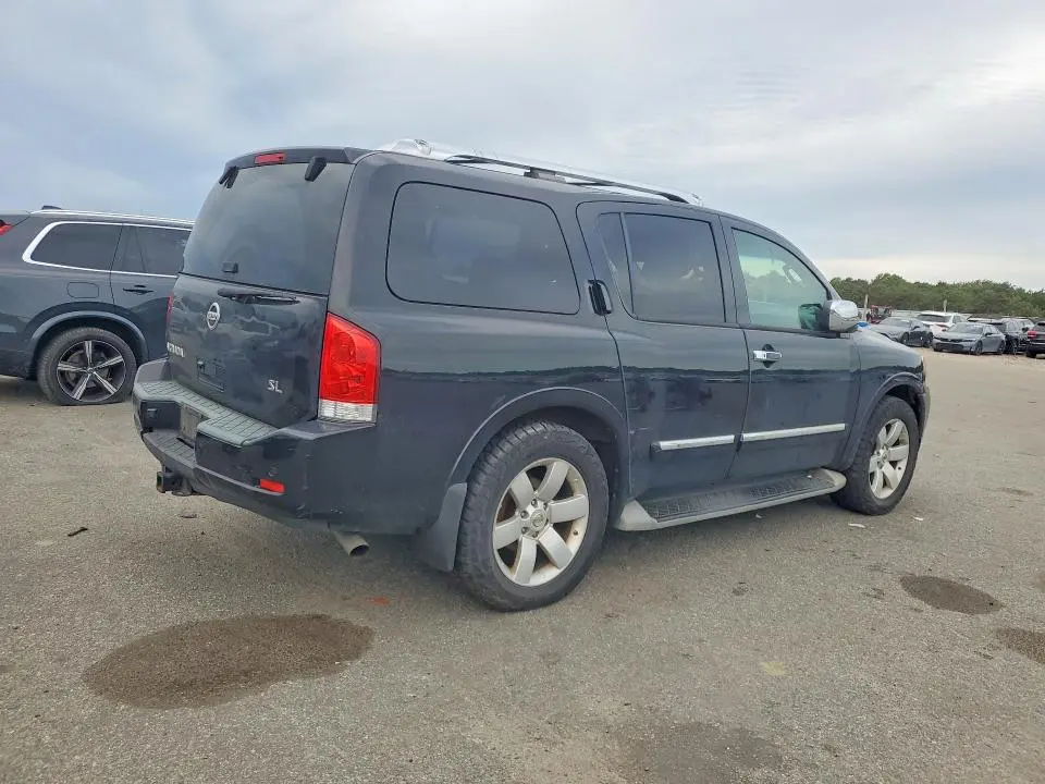 2011 NISSAN ARMADA SV  