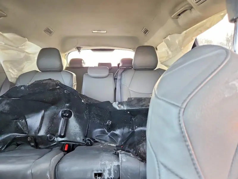 2021 TOYOTA SIENNA   