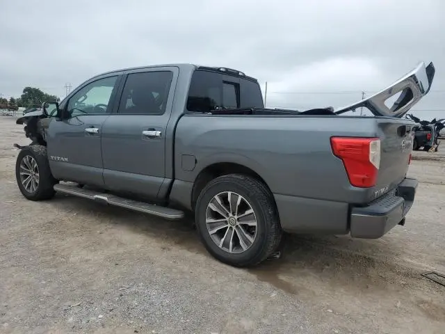 2017 NISSAN TITAN SV  