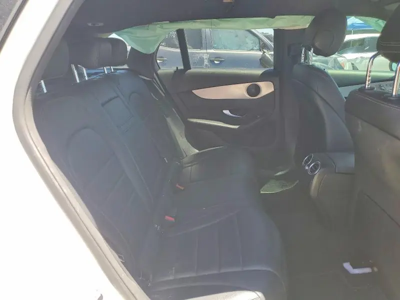 2021 MERCEDES-BENZ GLC 300 4MATIC  