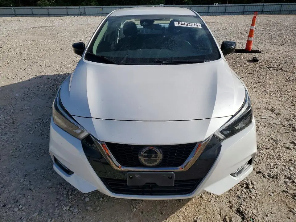 2020 NISSAN VERSA SR  