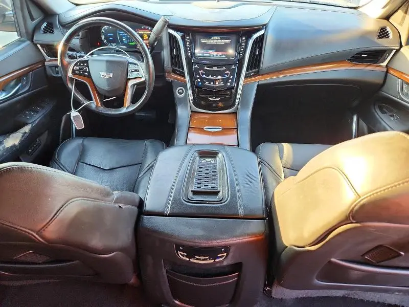 2017 CADILLAC ESCALADE PREMIUM LUXURY  