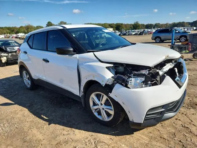 2020 NISSAN KICKS S  