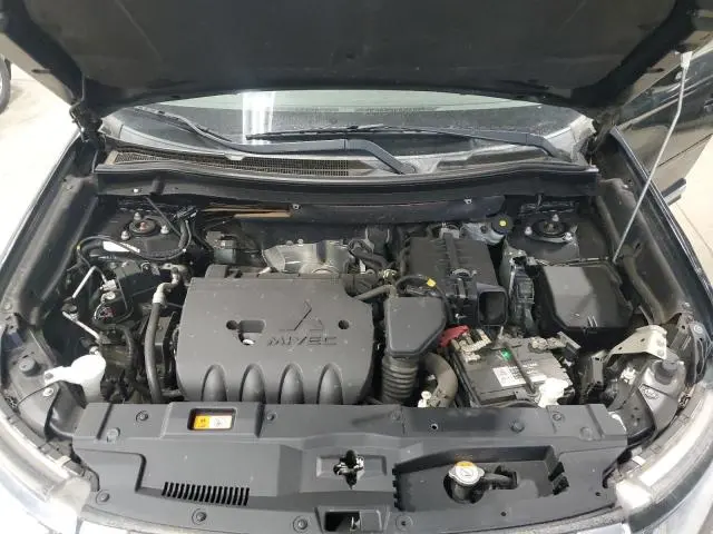 2020 MITSUBISHI OUTLANDER SE  