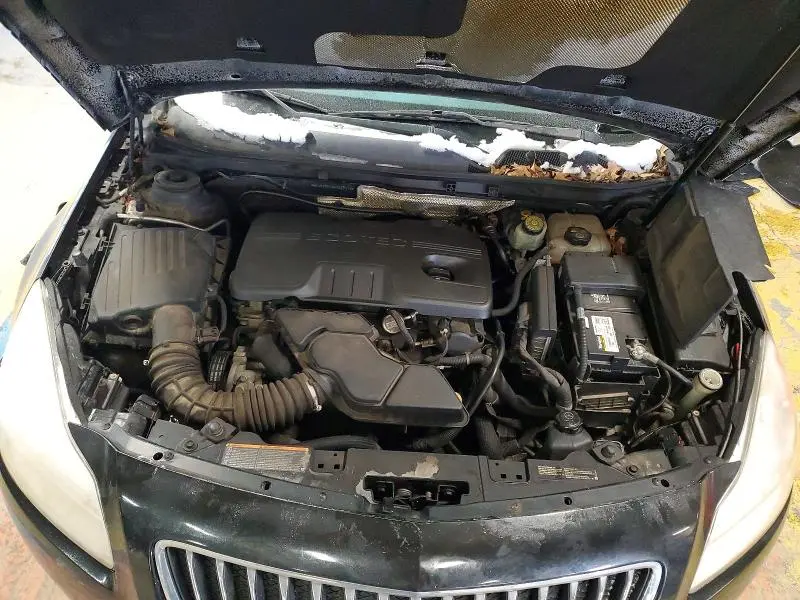 2011 BUICK REGAL CXL  