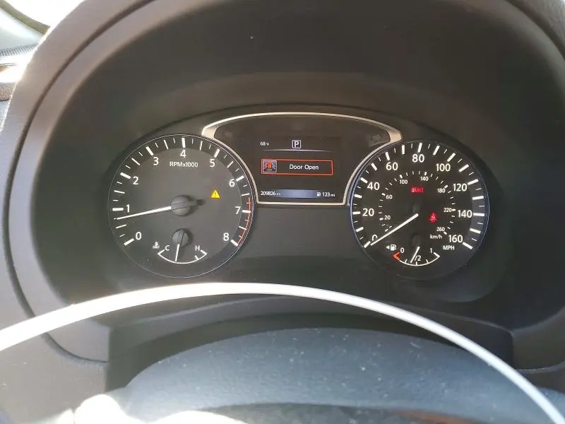 2016 NISSAN ALTIMA 2.5 SR  