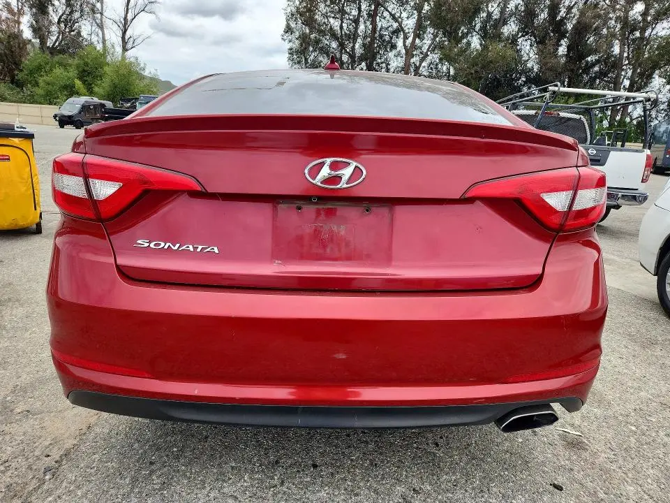 2016 HYUNDAI SONATA SE  
