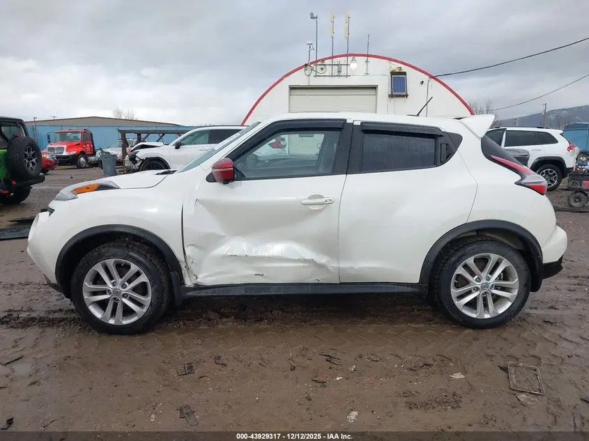 2015 NISSAN JUKE SL
