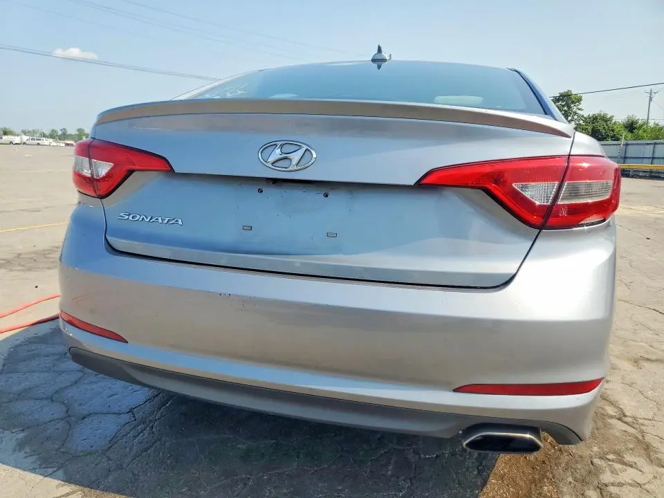 2016 HYUNDAI SONATA SE  