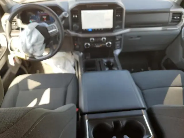 2025 FORD F150 XLT  