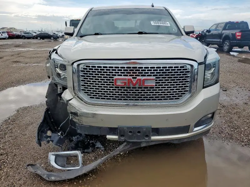 2015 GMC YUKON SLE  