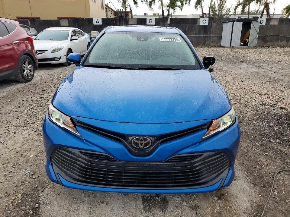 2019 TOYOTA CAMRY LE  