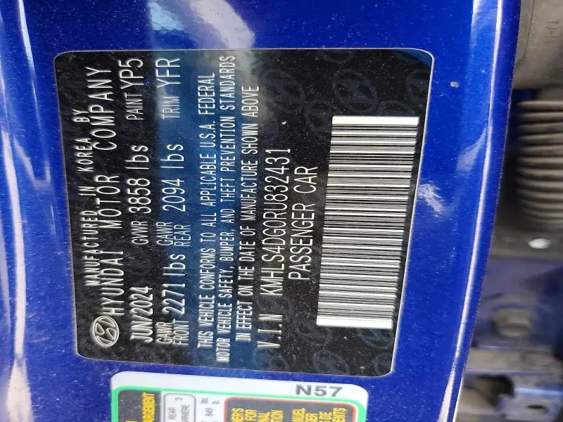2024 HYUNDAI ELANTRA SEL  
