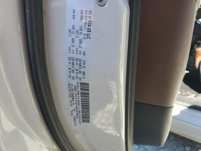 2017 CHRYSLER PACIFICA LIMITED  