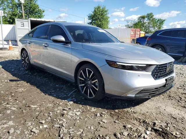 2023 HONDA ACCORD TOURING HYBRID  
