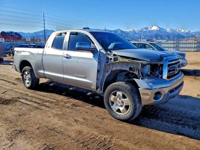 2011 TOYOTA TUNDRA DOUBLE CAB SR5  
