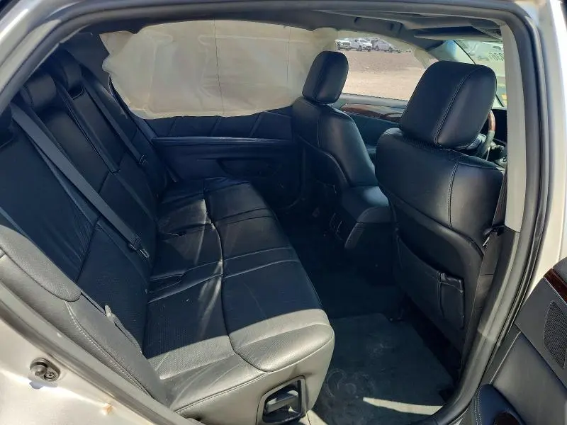 2010 TOYOTA AVALON LIMITED  