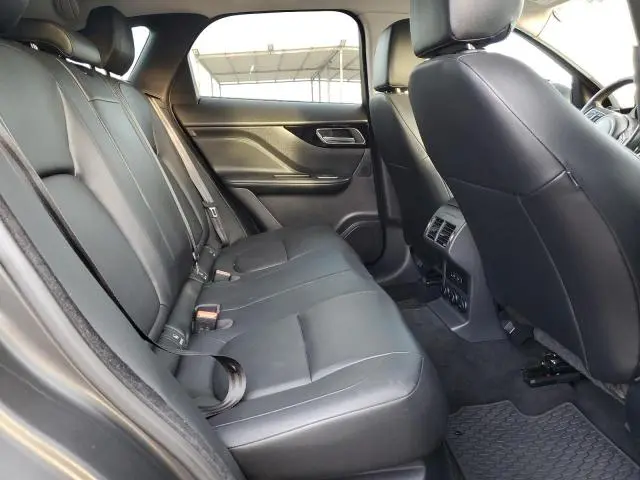 2017 JAGUAR F-PACE PREMIUM  