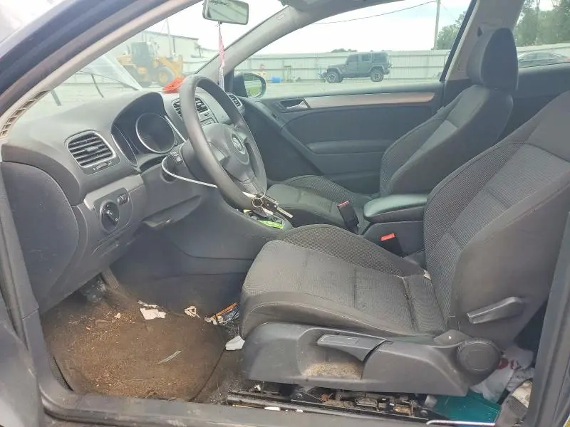 2013 VOLKSWAGEN GOLF   