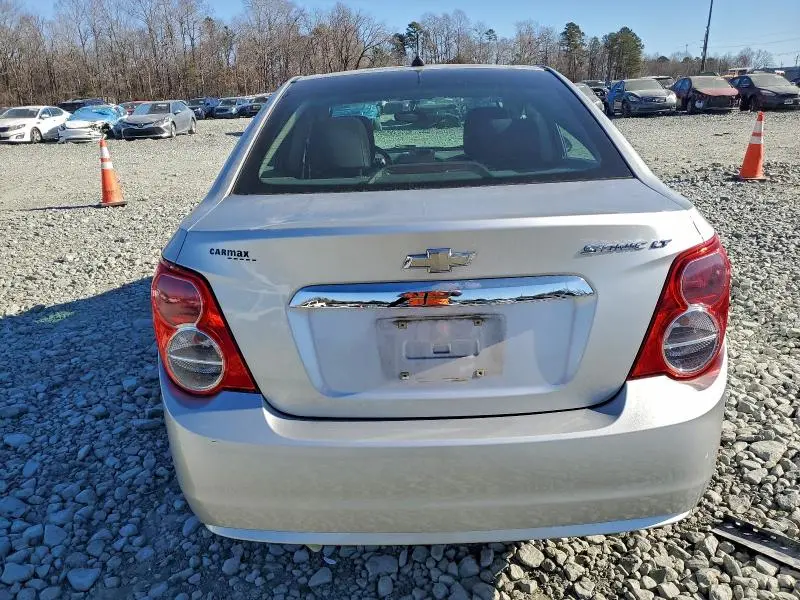 2014 CHEVROLET SONIC LT  