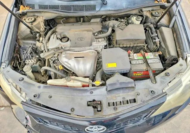 2013 TOYOTA CAMRY SE  