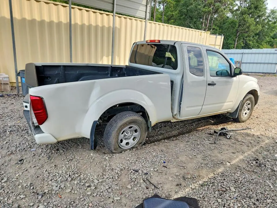 2018 NISSAN FRONTIER S  