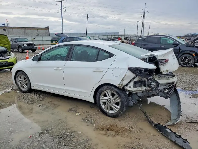 2019 HYUNDAI ELANTRA SEL  
