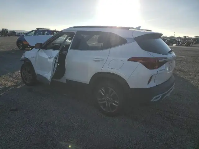 2022 KIA SELTOS S  