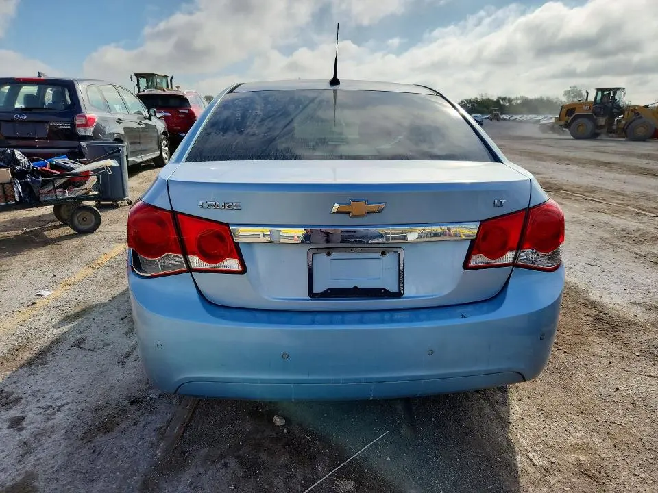 2011 CHEVROLET CRUZE   