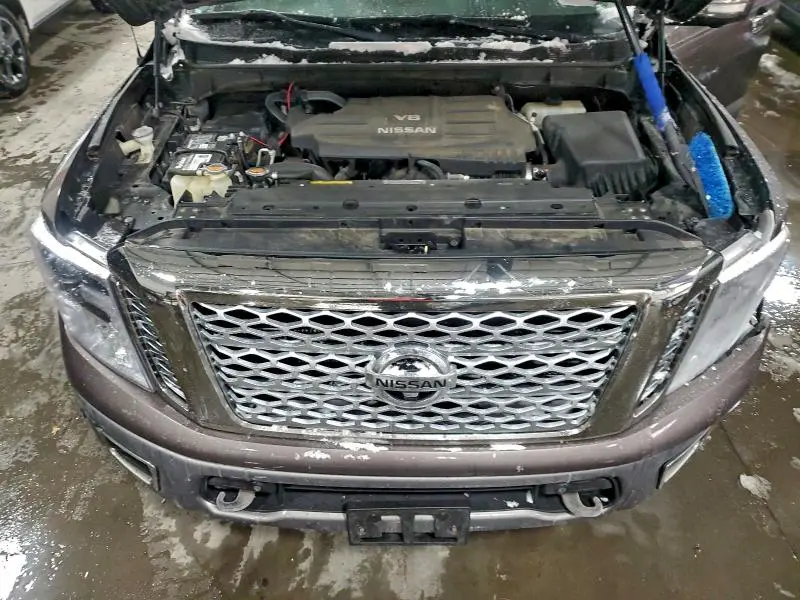 2017 NISSAN TITAN SV  