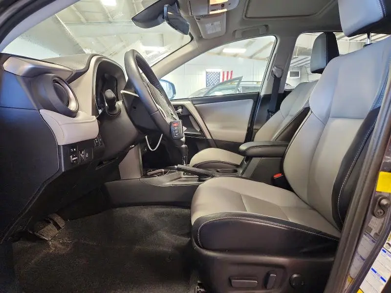 2017 TOYOTA RAV4 LIMITED  