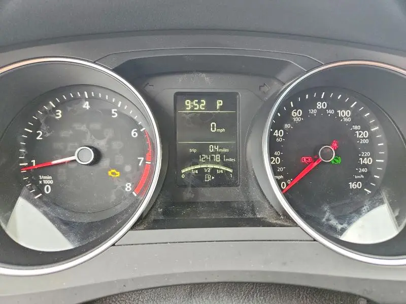2015 VOLKSWAGEN JETTA BASE  