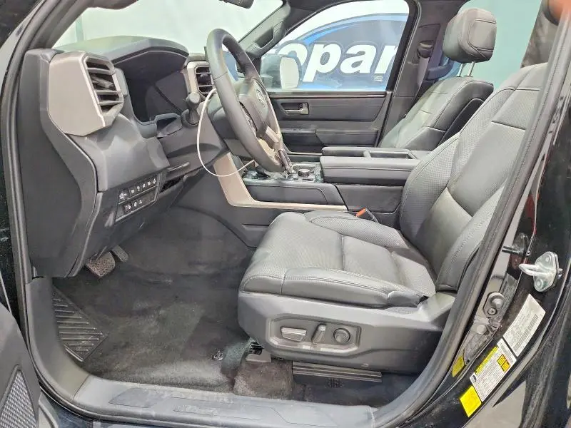 2025 TOYOTA TUNDRA LIMITED  