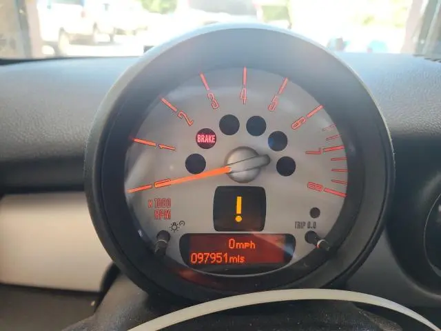 2013 MINI COOPER   