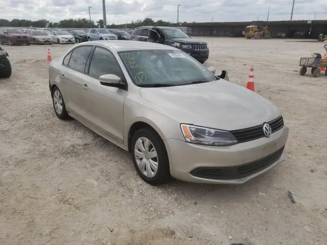2014 VOLKSWAGEN JETTA SE