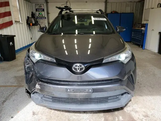 2018 TOYOTA C-HR XLE  