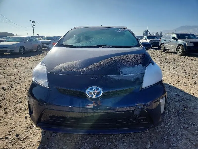 2014 TOYOTA PRIUS   