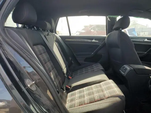 2017 VOLKSWAGEN GTI S  