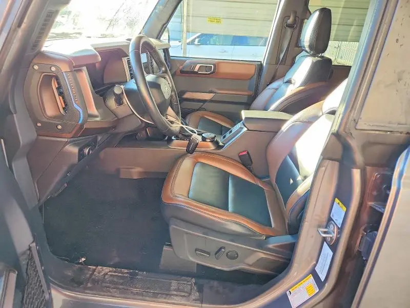 2023 FORD BRONCO BASE  