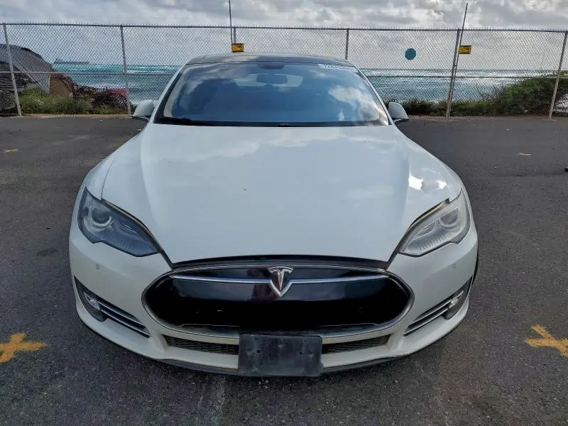 2014 TESLA MODEL S   