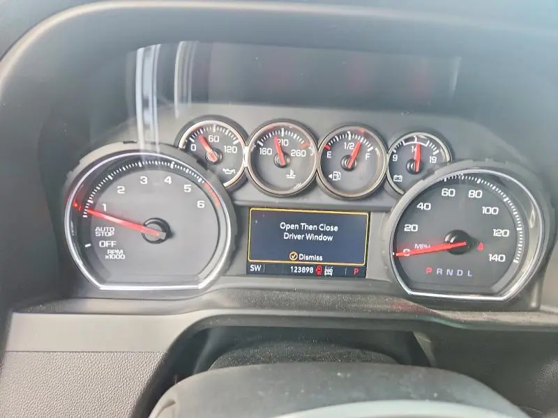 2020 CHEVROLET SILVERADO K1500 LT  