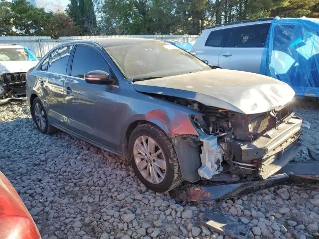 2015 VOLKSWAGEN JETTA SE  